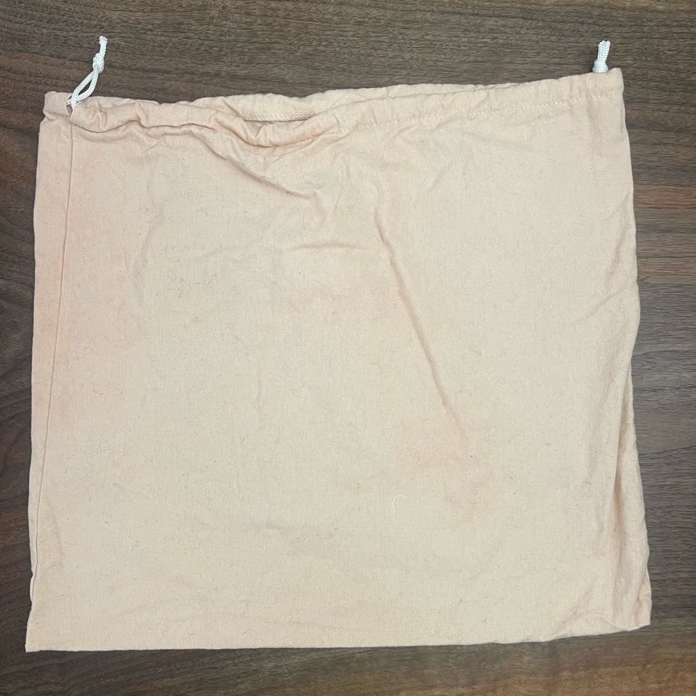 Set of (2) Rebecca Minkoff Dust Bags in light pink. - Picture 2 of 6